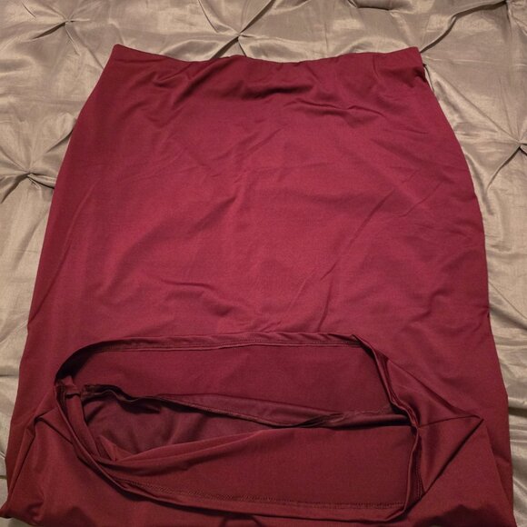 Pencil Skirt - Curvy Size - Picture 4 of 4